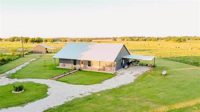 Lindsay, TX 76250,1076 County Road 352