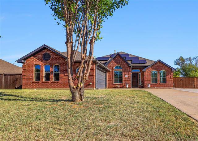 Shady Shores, TX 76208,306 Cottonwood Trail