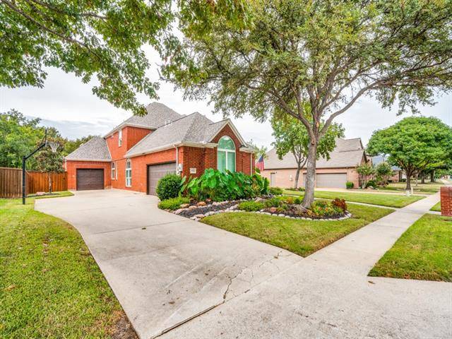 Mckinney, TX 75072,5116 N Meadow Ridge Circle