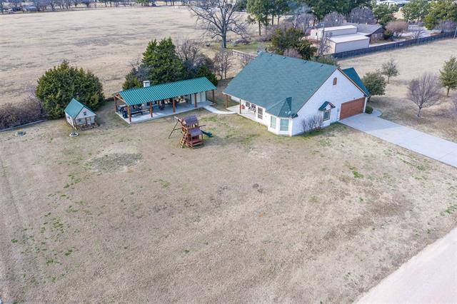 Pilot Point, TX 76258,1877 E Blackjack Road