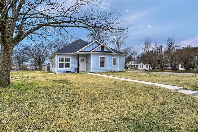 Denison, TX 75020,530 W Elm Street