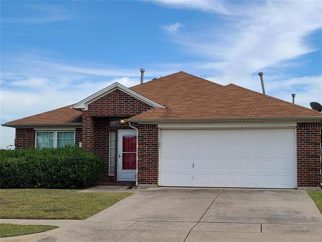 Saginaw, TX 76131,909 Saratoga Court