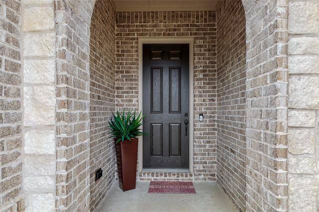 The Colony, TX 75056,2733 Milton