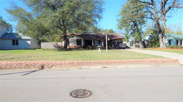 Sulphur Springs, TX 75482,1007 Davis Street N