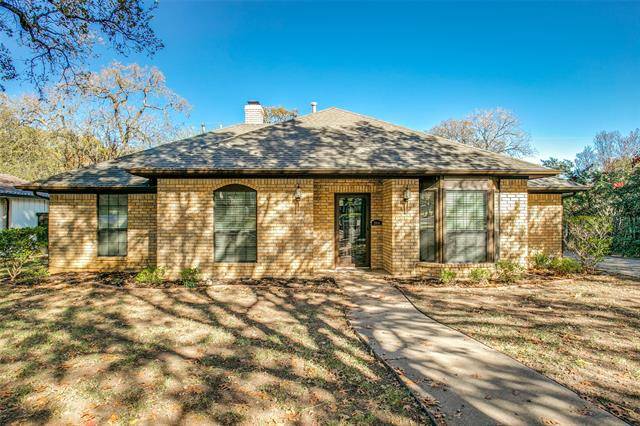 Grapevine, TX 76051,2834 N Creekwood Drive