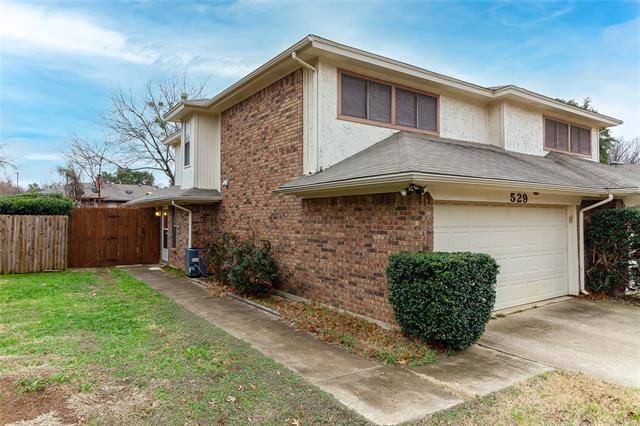 Euless, TX 76039,529 Essex Place