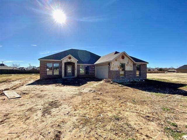 Lindsay, TX 76250,401 3rd Street