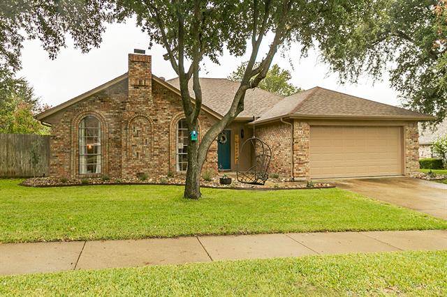 Bedford, TX 76021,416 Miranda Terrace