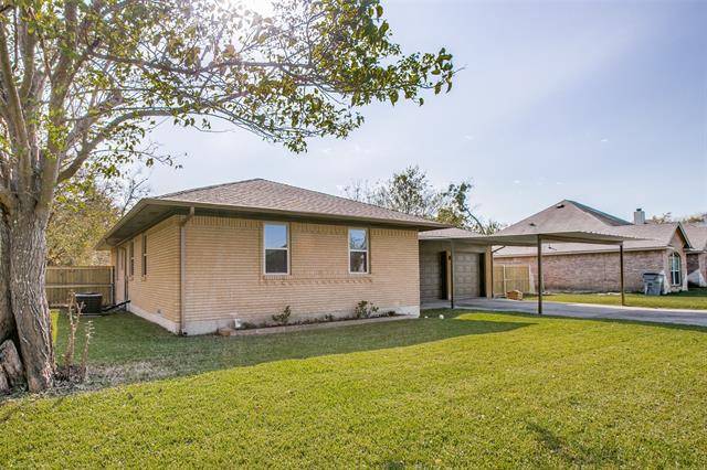 Lancaster, TX 75134,742 Willowood Lane