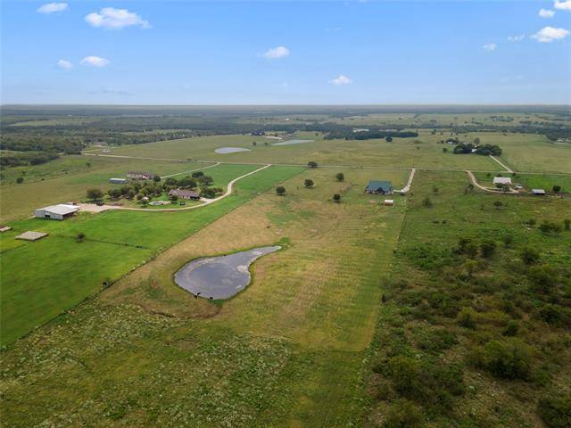 Axtell, TX 76624,970 W Somers Lane