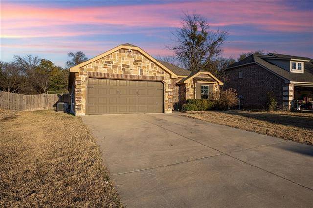 Weatherford, TX 76086,237 Water Oak Lane