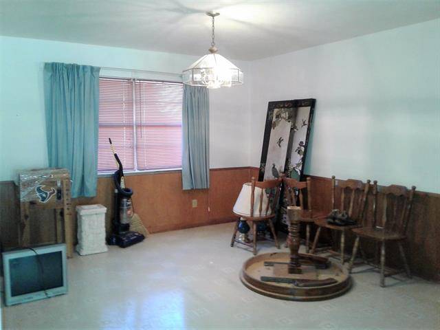 White Settlement, TX 76108,809 Saddle Road