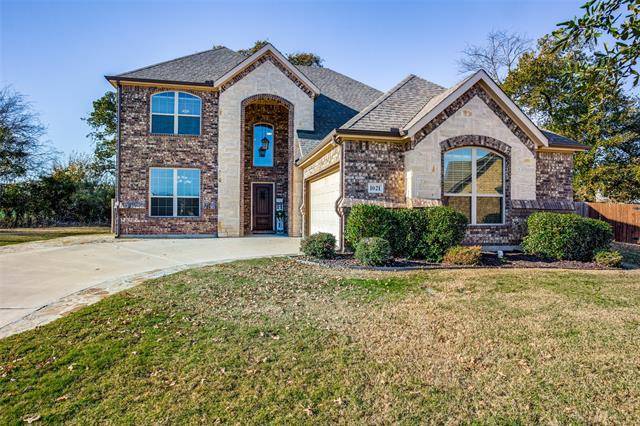 Kennedale, TX 76060,1021 Winding Creek Drive