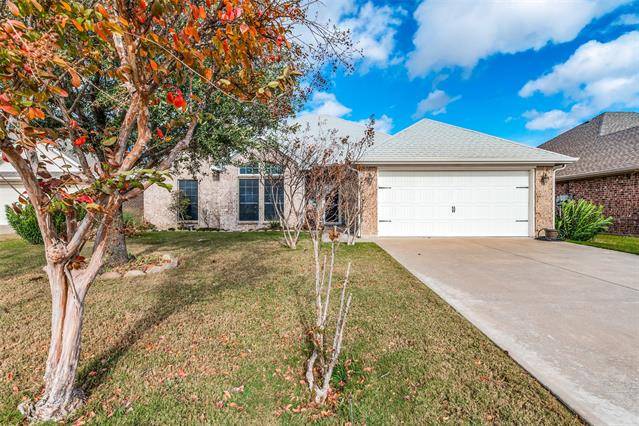 Burleson, TX 76028,1008 Redfish Drive