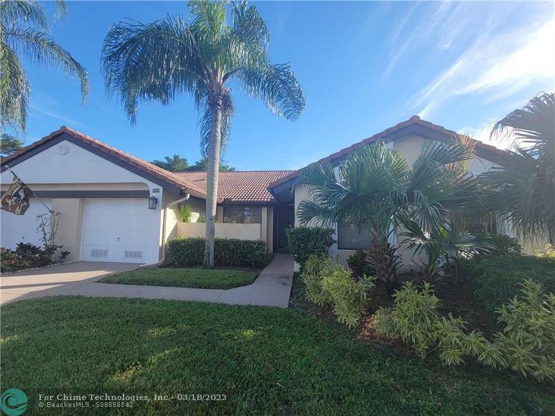 Boynton Beach, FL 33472,8302 Mooring Cir