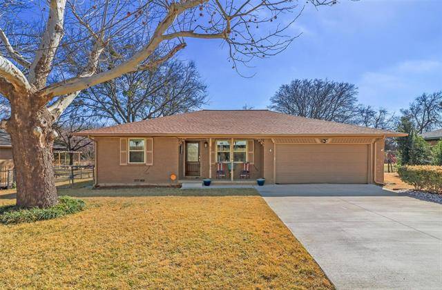 Desoto, TX 75115,1326 Wintergreen Court