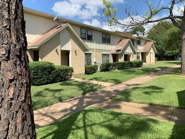 Denison, TX 75020,1905 W Morton Street Street #8