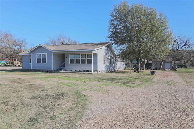 Kerens, TX 75144,604 N Goodman Avenue