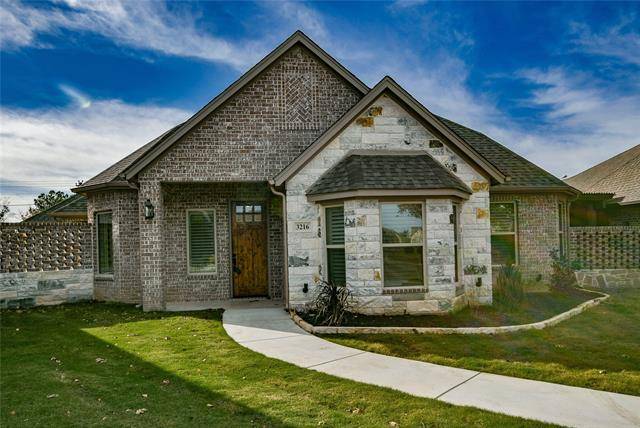 Granbury, TX 76049,3216 Fountain Way