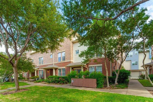 Dallas, TX 75206,4904 Live Oak Street #303