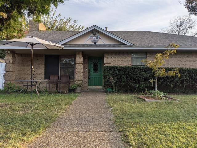 Dallas, TX 75236,4768 Meadow Trail Drive