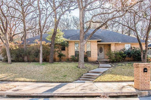 Bedford, TX 76021,3828 Berkshire Lane