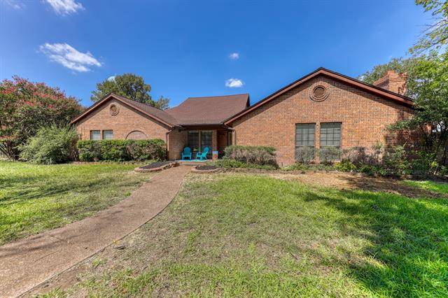 Lakeside, TX 76108,16 Stone Court