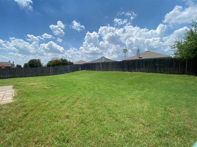 Glenn Heights, TX 75154,1517 Waters Edge Drive