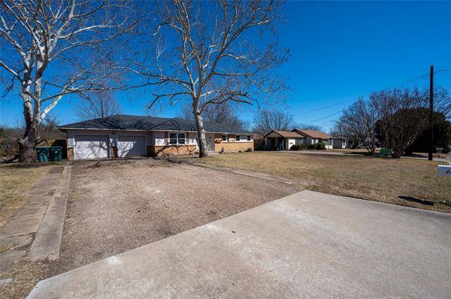 Sherman, TX 75090,1705 E Peyton Street