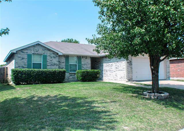 Burleson, TX 76028,1413 Cherokee Rose Lane