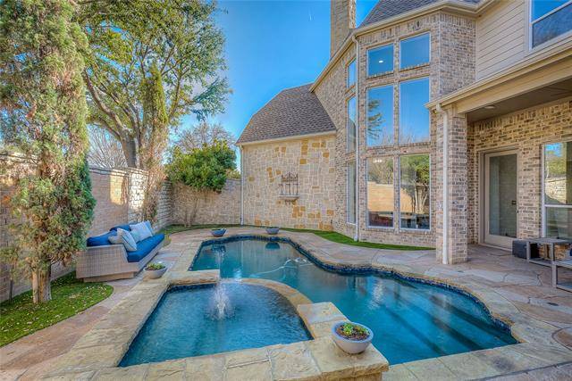 Plano, TX 75093,5101 Meadowside Lane