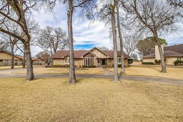 De Cordova, TX 76049,4012 Fairway Drive