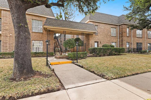 Fort Worth, TX 76109,4438 Harlanwood Drive #214