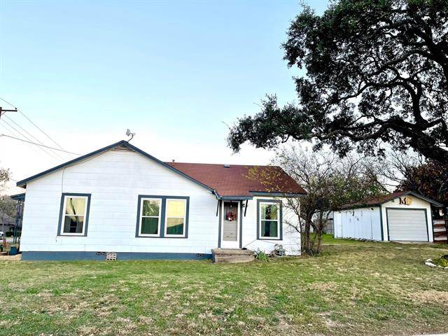 Brady, TX 76825,300 E 4th