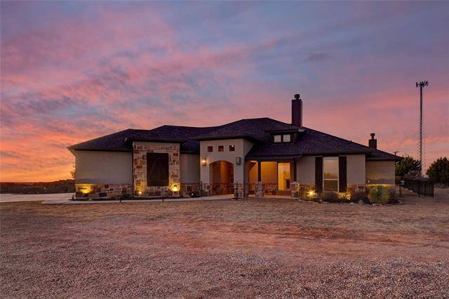 Weatherford, TX 76086,221 Water Oak Lane