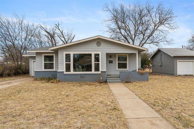 Brownwood, TX 76801,2104 6th Street