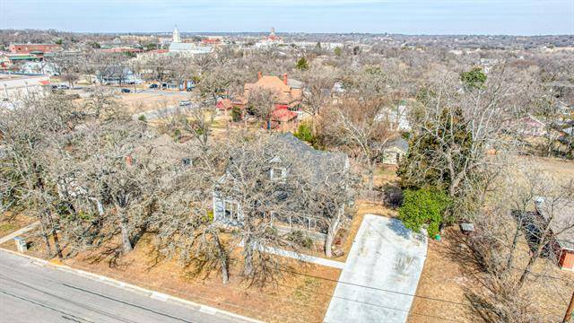 Weatherford, TX 76086,207 E Josephine Street