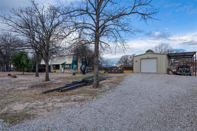 Azle, TX 76020,405 Maplewood Street