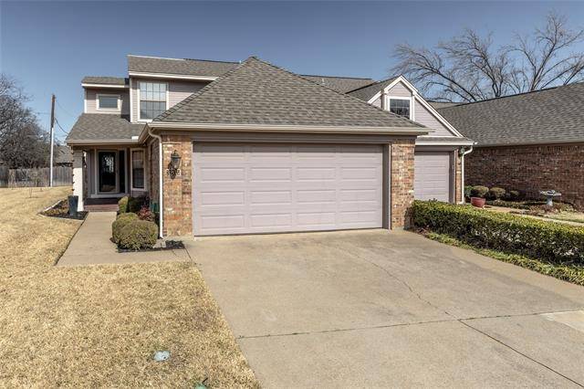 Arlington, TX 76017,3205 Village Oak Drive