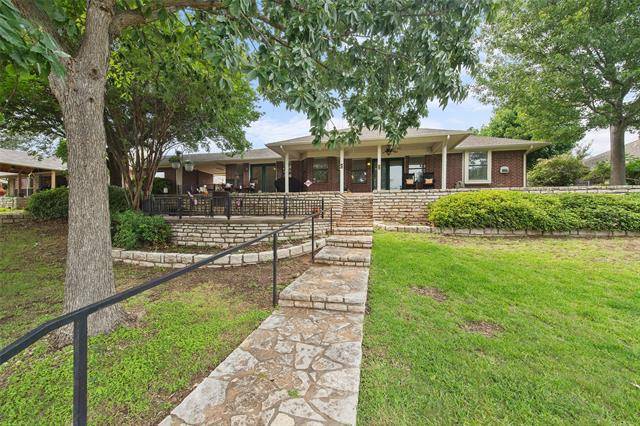 Granbury, TX 76048,3923 E Chippewa Trail