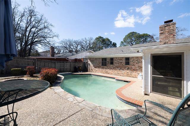 Arlington, TX 76016,2809 Mintwood Place