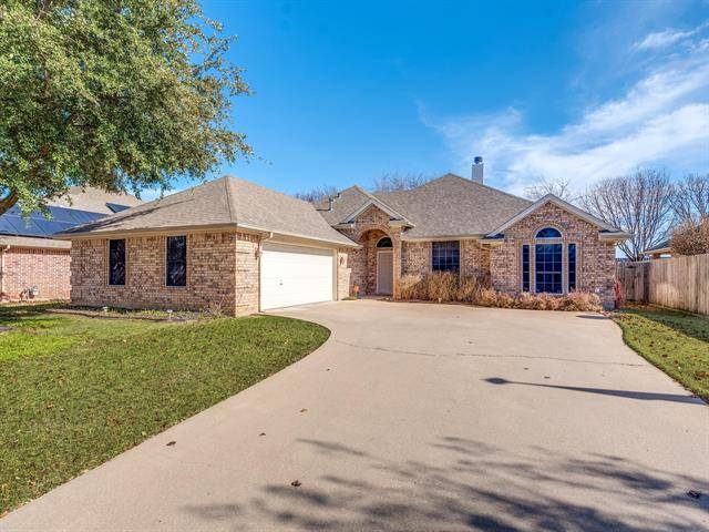 Saginaw, TX 76179,412 Chestnut Lane