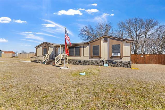 Venus, TX 76084,2111 Country Acres Road