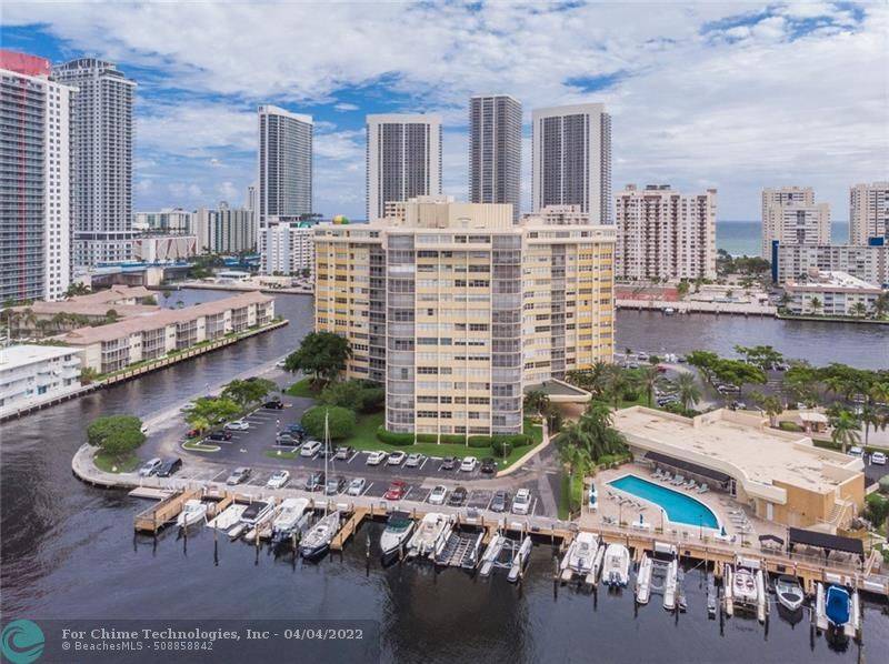 Hallandale Beach, FL 33009,100 Golden Isles Dr  #101