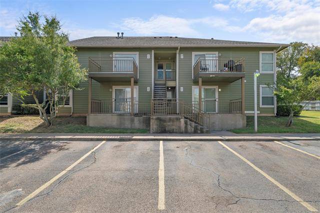 Waco, TX 76708,1500 Lake Shore Drive #206