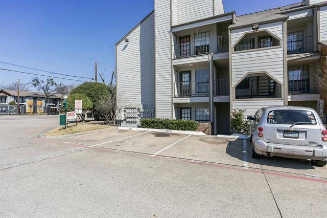 Dallas, TX 75231,6108 Abrams Road #411