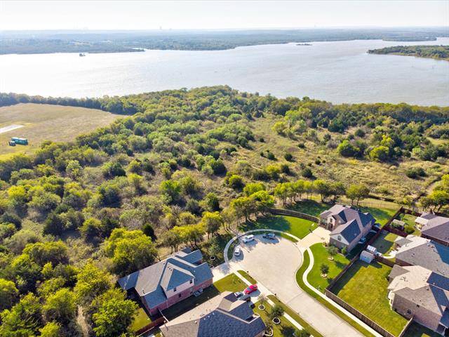 Grand Prairie, TX 75054,2904 Peaceful Lake Court