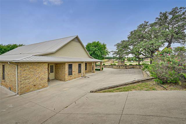 Weatherford, TX 76086,327 N Denton Street