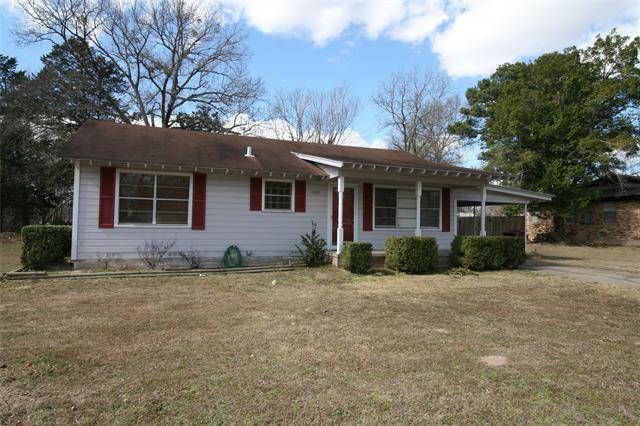 Grand Saline, TX 75140,1003 N Saline Street