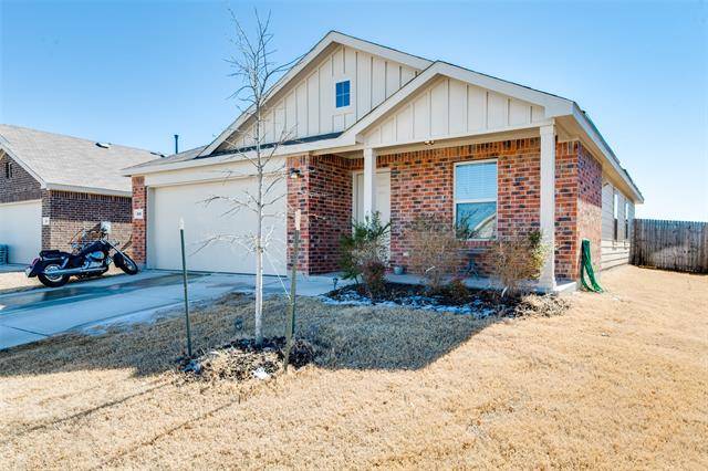 Haslet, TX 76052,405 Falling Star Drive